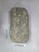 藏品(帶槽單石)的圖片